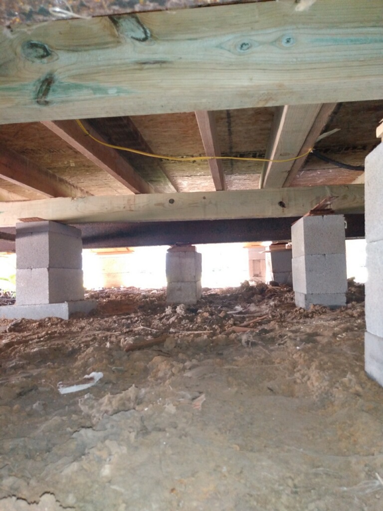 Crawlspace & Foundation Work in East Houston, TX 